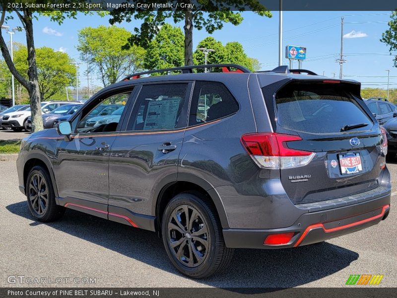 Magnetite Gray Metallic / Gray 2021 Subaru Forester 2.5i Sport