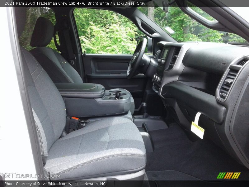 Bright White / Black/Diesel Gray 2021 Ram 2500 Tradesman Crew Cab 4x4