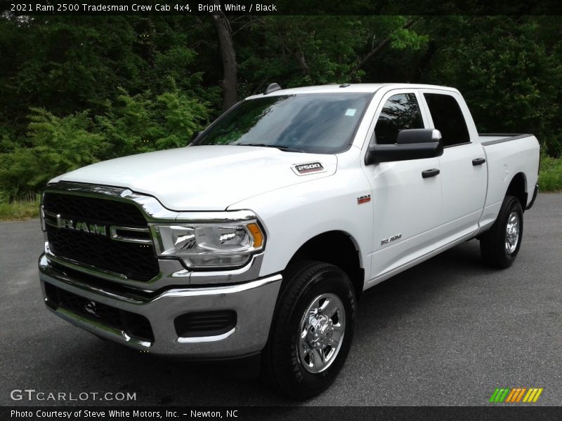 Bright White / Black 2021 Ram 2500 Tradesman Crew Cab 4x4