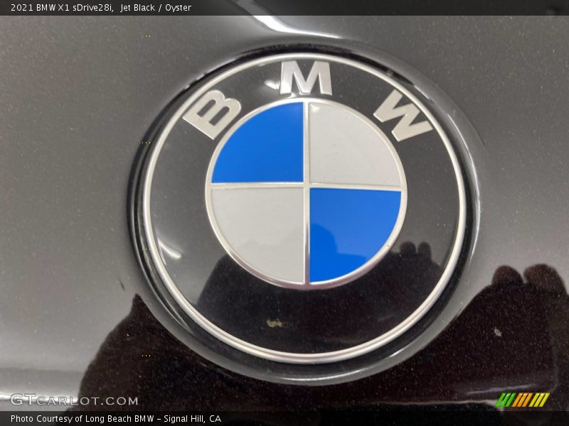 Jet Black / Oyster 2021 BMW X1 sDrive28i