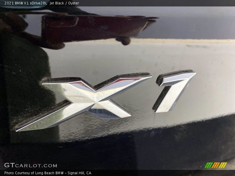 Jet Black / Oyster 2021 BMW X1 sDrive28i