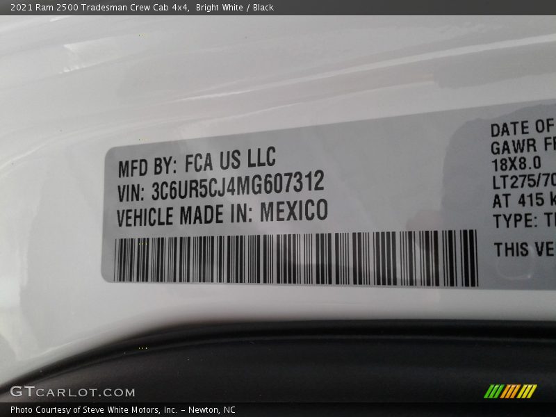 Bright White / Black 2021 Ram 2500 Tradesman Crew Cab 4x4