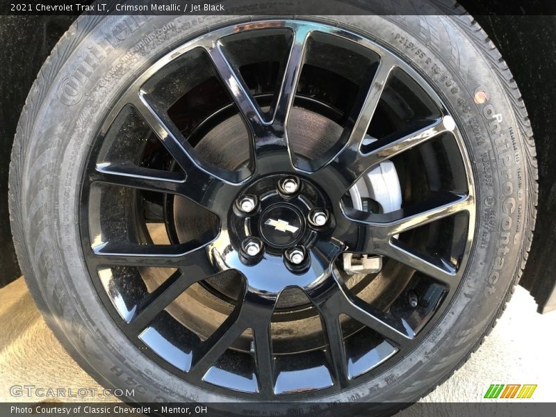 Crimson Metallic / Jet Black 2021 Chevrolet Trax LT