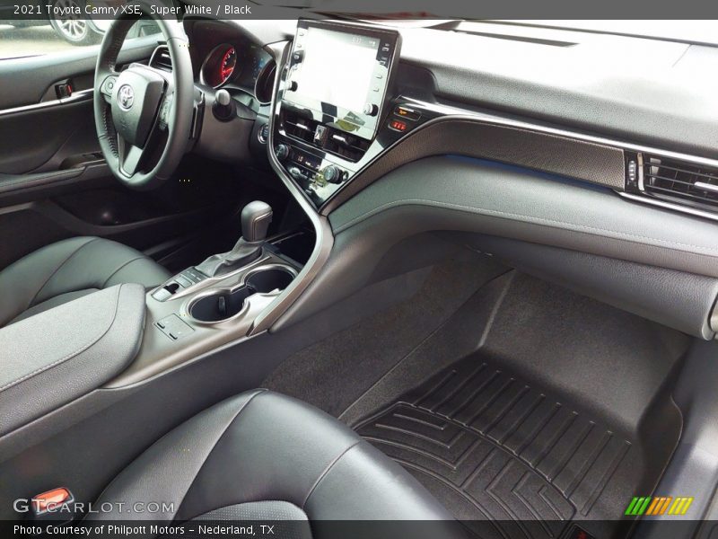 Super White / Black 2021 Toyota Camry XSE