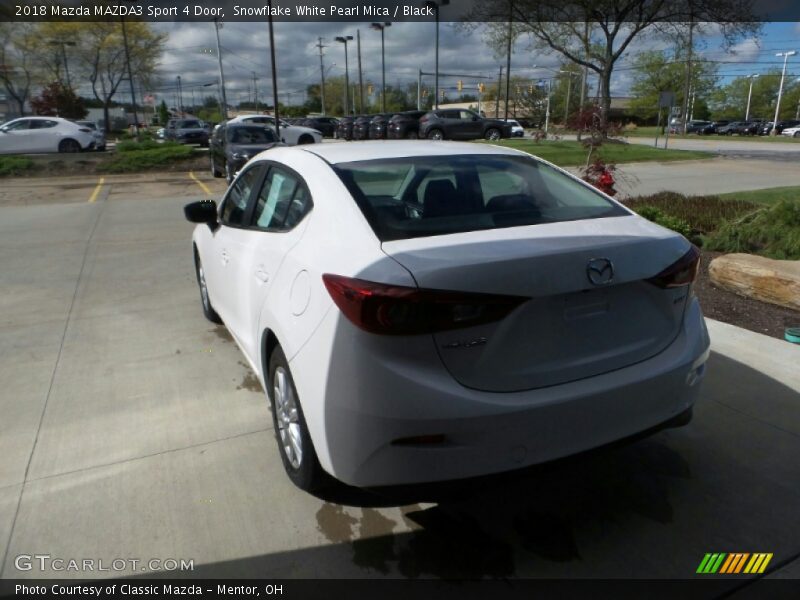 Snowflake White Pearl Mica / Black 2018 Mazda MAZDA3 Sport 4 Door