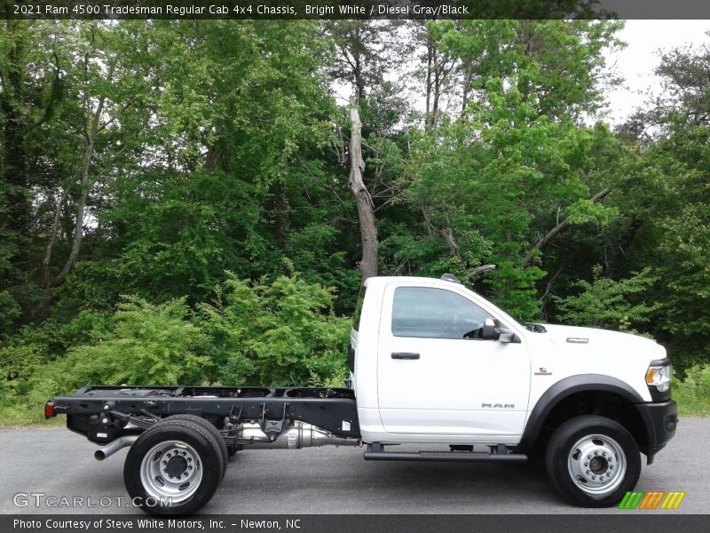  2021 4500 Tradesman Regular Cab 4x4 Chassis Bright White