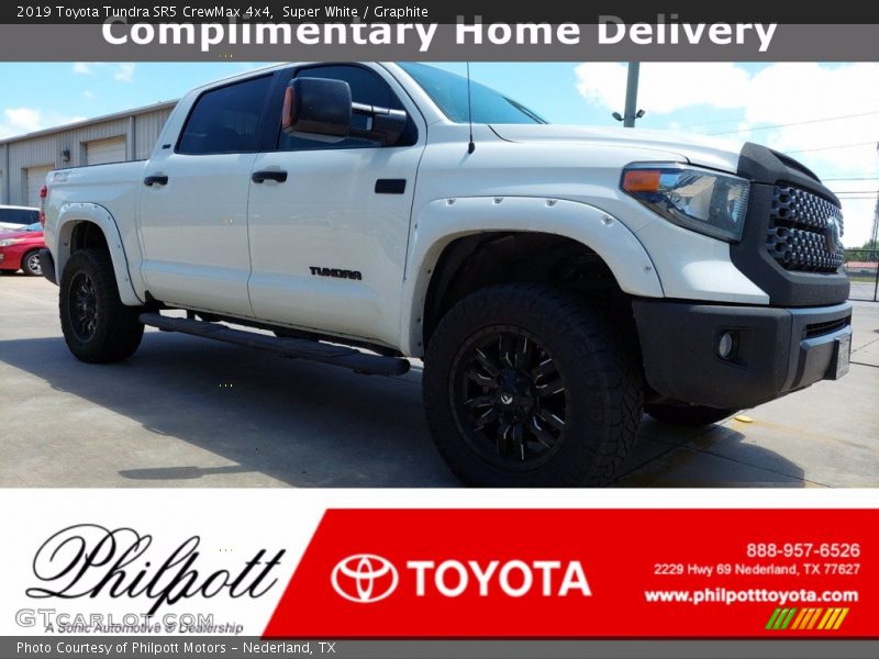 Super White / Graphite 2019 Toyota Tundra SR5 CrewMax 4x4