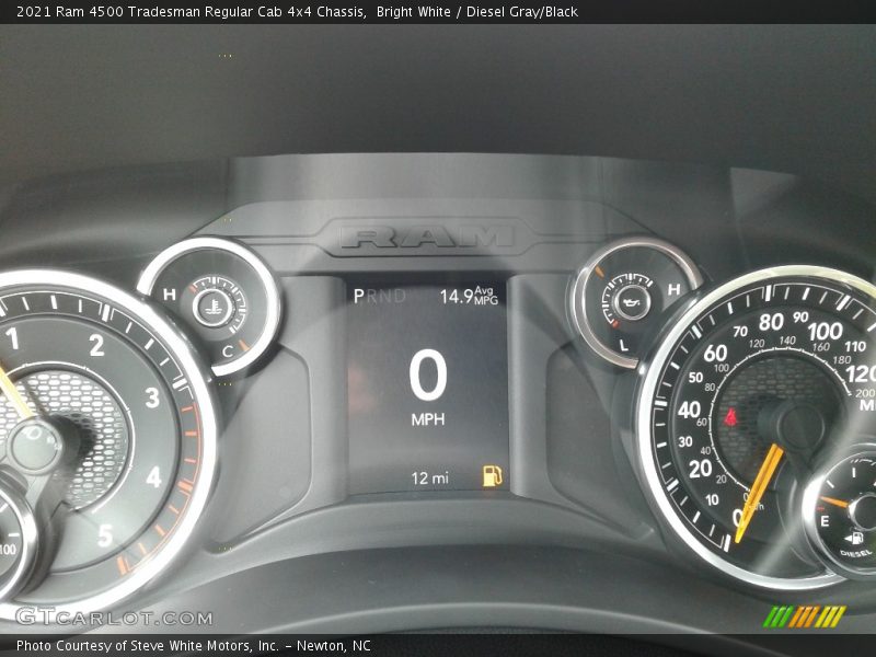  2021 4500 Tradesman Regular Cab 4x4 Chassis Tradesman Regular Cab 4x4 Chassis Gauges