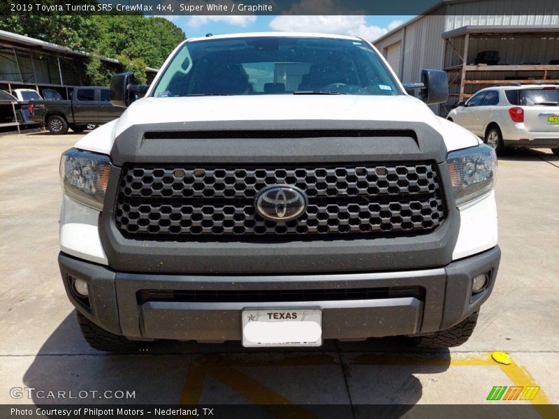 Super White / Graphite 2019 Toyota Tundra SR5 CrewMax 4x4