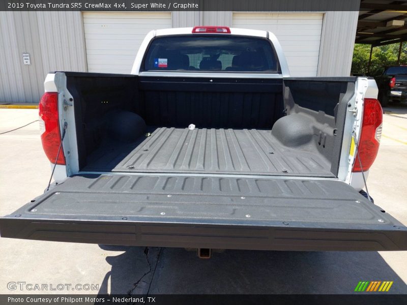 Super White / Graphite 2019 Toyota Tundra SR5 CrewMax 4x4