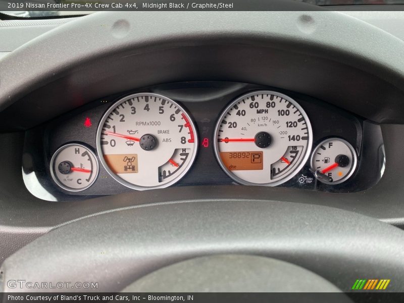  2019 Frontier Pro-4X Crew Cab 4x4 Pro-4X Crew Cab 4x4 Gauges