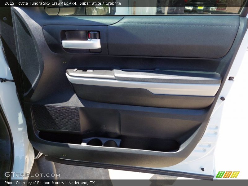 Super White / Graphite 2019 Toyota Tundra SR5 CrewMax 4x4