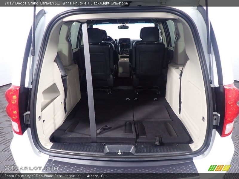 White Knuckle / Black/Light Graystone 2017 Dodge Grand Caravan SE