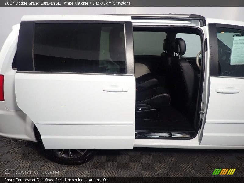 White Knuckle / Black/Light Graystone 2017 Dodge Grand Caravan SE
