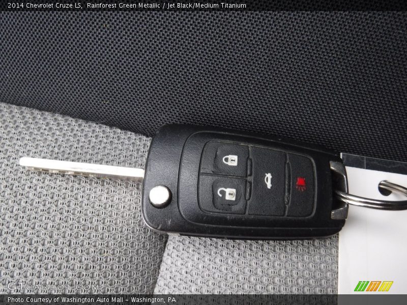 Rainforest Green Metallic / Jet Black/Medium Titanium 2014 Chevrolet Cruze LS