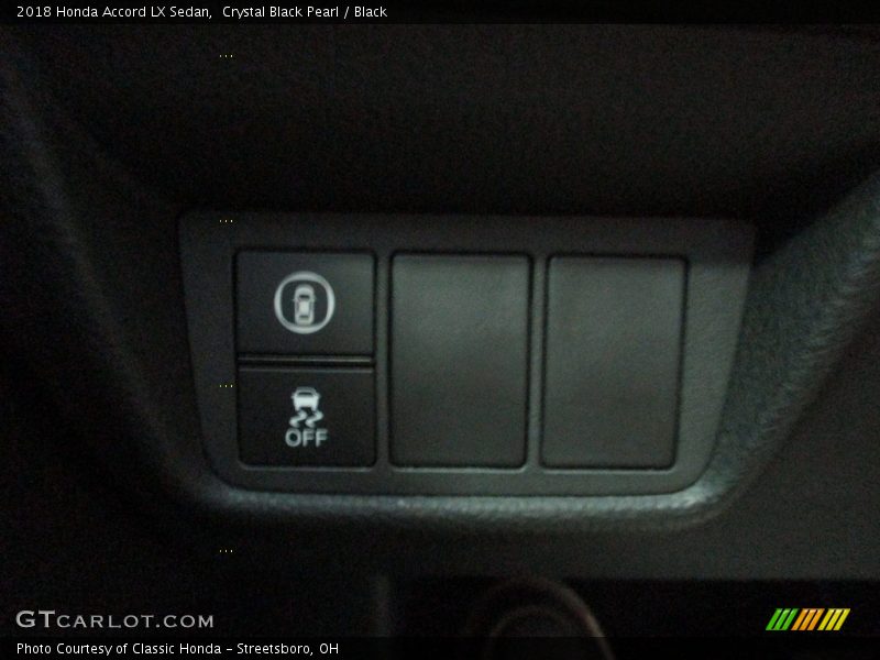 Crystal Black Pearl / Black 2018 Honda Accord LX Sedan