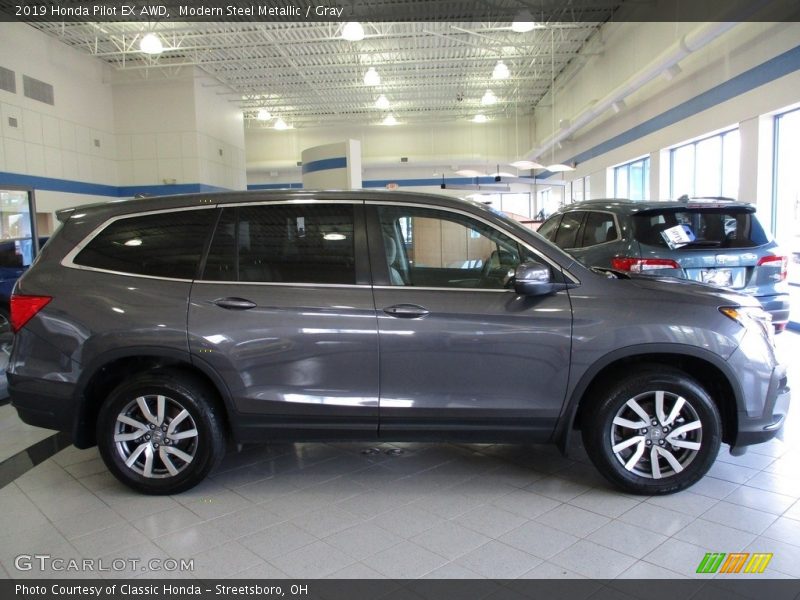 Modern Steel Metallic / Gray 2019 Honda Pilot EX AWD