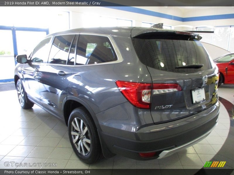 Modern Steel Metallic / Gray 2019 Honda Pilot EX AWD