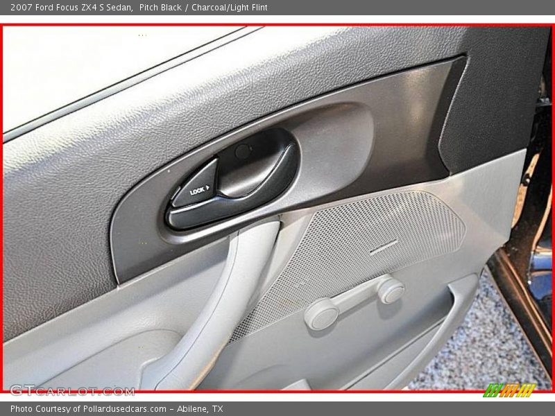 Pitch Black / Charcoal/Light Flint 2007 Ford Focus ZX4 S Sedan