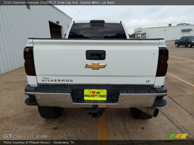 Summit White / Jet Black 2016 Chevrolet Silverado 2500HD LT Crew Cab 4x4