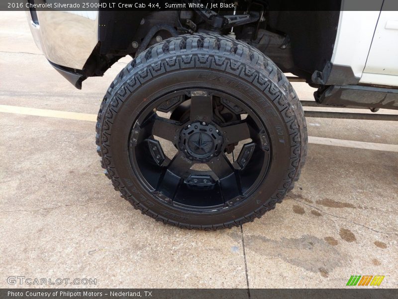 Custom Wheels of 2016 Silverado 2500HD LT Crew Cab 4x4
