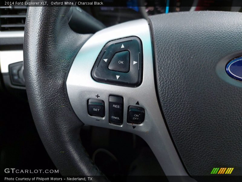 Oxford White / Charcoal Black 2014 Ford Explorer XLT
