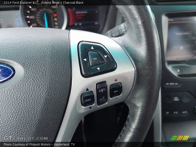 Oxford White / Charcoal Black 2014 Ford Explorer XLT