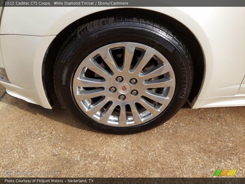 White Diamond Tricoat / Ebony/Cashmere 2012 Cadillac CTS Coupe
