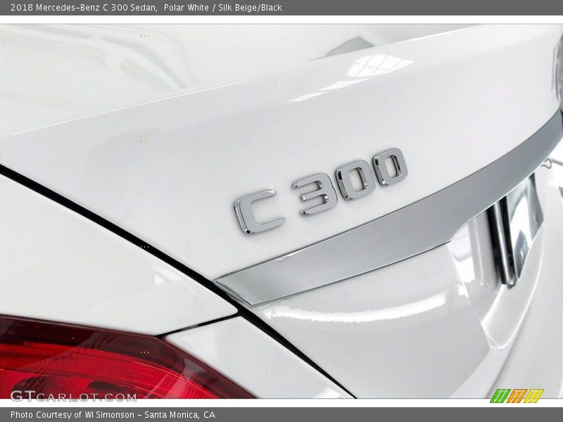 Polar White / Silk Beige/Black 2018 Mercedes-Benz C 300 Sedan