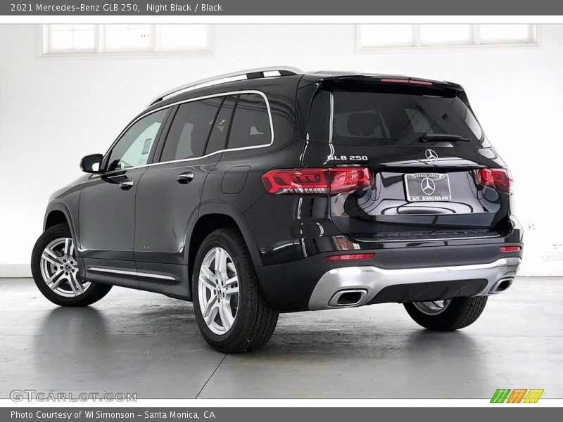 Night Black / Black 2021 Mercedes-Benz GLB 250