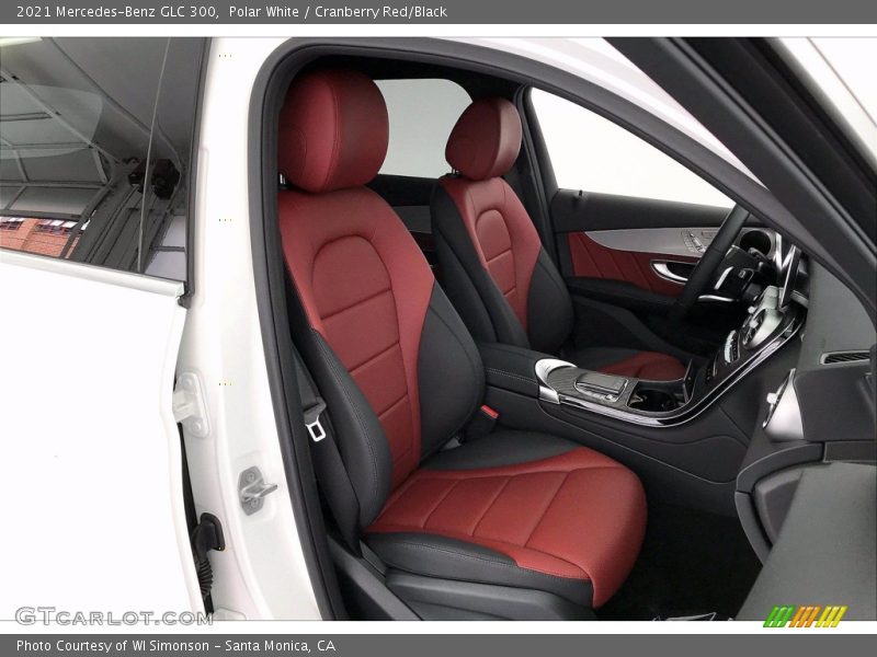 Polar White / Cranberry Red/Black 2021 Mercedes-Benz GLC 300