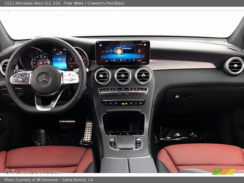Polar White / Cranberry Red/Black 2021 Mercedes-Benz GLC 300