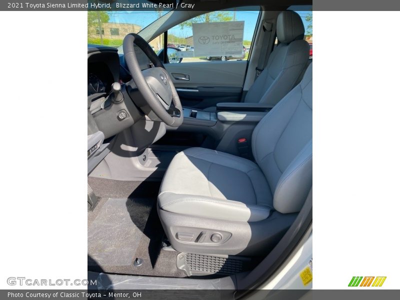 Blizzard White Pearl / Gray 2021 Toyota Sienna Limited Hybrid
