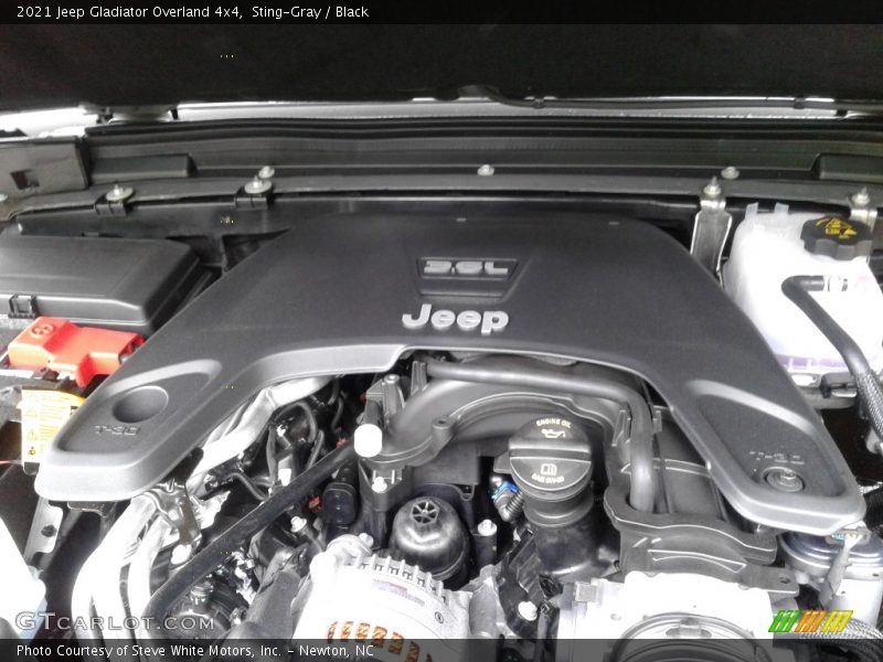 Sting-Gray / Black 2021 Jeep Gladiator Overland 4x4