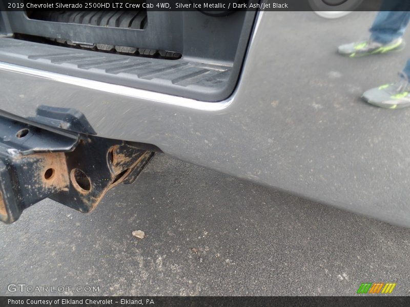 Silver Ice Metallic / Dark Ash/Jet Black 2019 Chevrolet Silverado 2500HD LTZ Crew Cab 4WD
