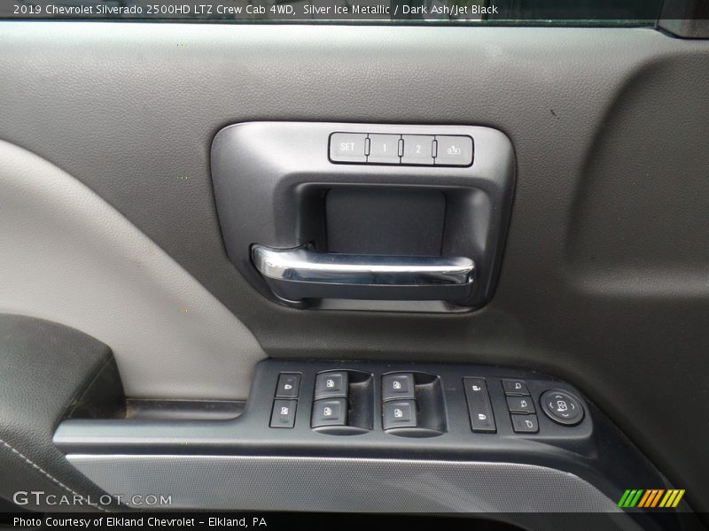 Silver Ice Metallic / Dark Ash/Jet Black 2019 Chevrolet Silverado 2500HD LTZ Crew Cab 4WD