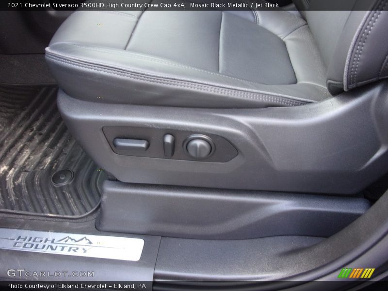 Mosaic Black Metallic / Jet Black 2021 Chevrolet Silverado 3500HD High Country Crew Cab 4x4