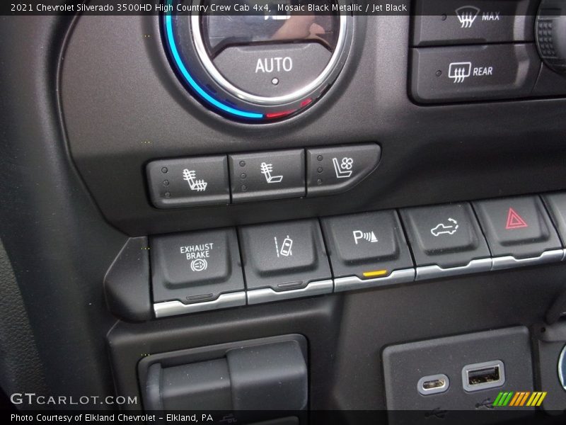 Mosaic Black Metallic / Jet Black 2021 Chevrolet Silverado 3500HD High Country Crew Cab 4x4