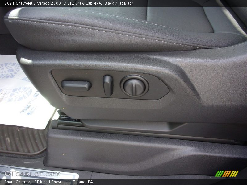 Black / Jet Black 2021 Chevrolet Silverado 2500HD LTZ Crew Cab 4x4