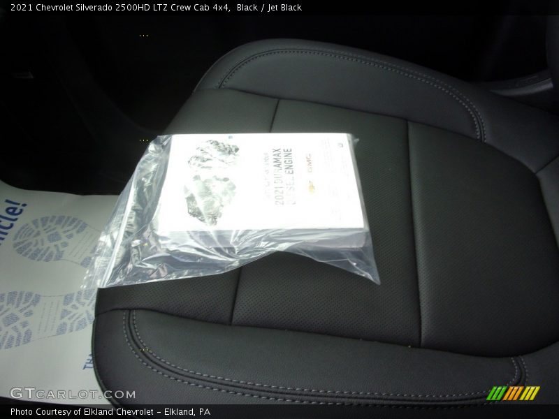 Black / Jet Black 2021 Chevrolet Silverado 2500HD LTZ Crew Cab 4x4