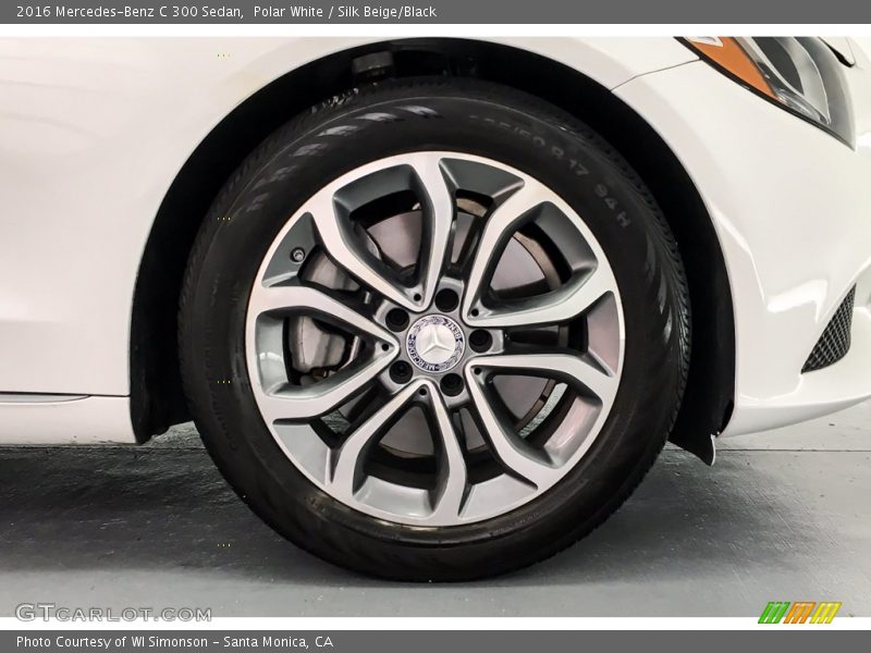 Polar White / Silk Beige/Black 2016 Mercedes-Benz C 300 Sedan