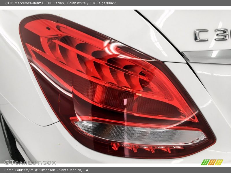 Polar White / Silk Beige/Black 2016 Mercedes-Benz C 300 Sedan