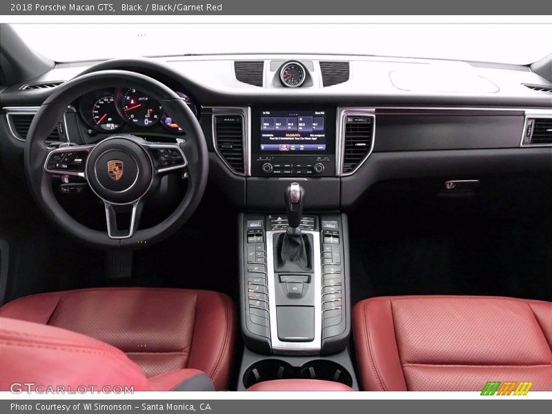 Dashboard of 2018 Macan GTS