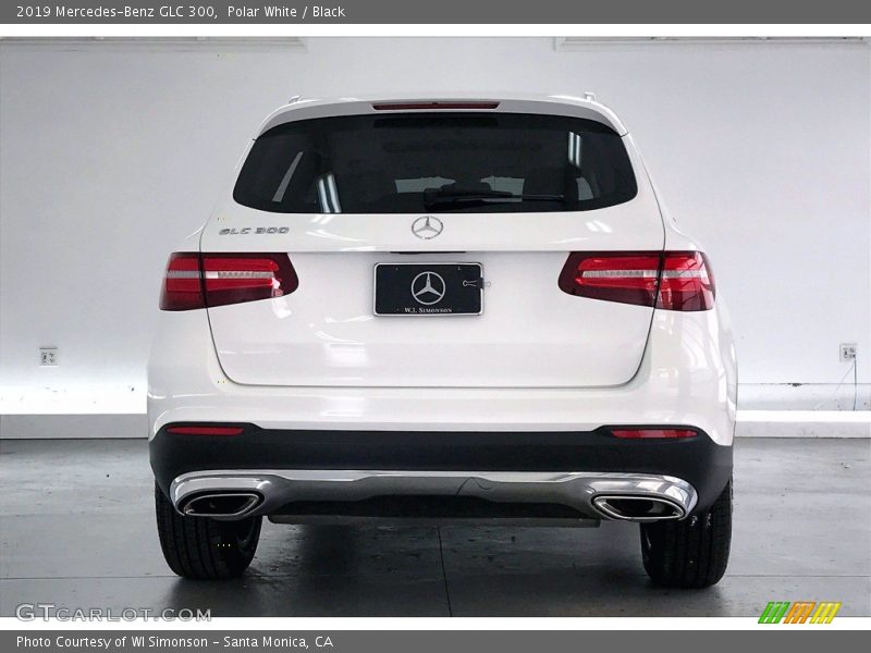 Polar White / Black 2019 Mercedes-Benz GLC 300