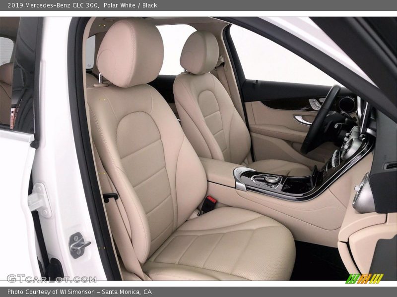Polar White / Black 2019 Mercedes-Benz GLC 300