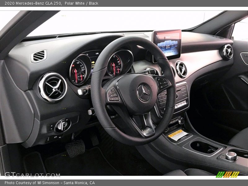 Polar White / Black 2020 Mercedes-Benz GLA 250