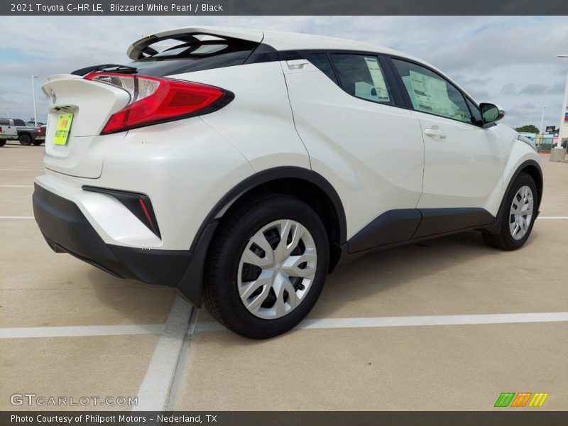 Blizzard White Pearl / Black 2021 Toyota C-HR LE