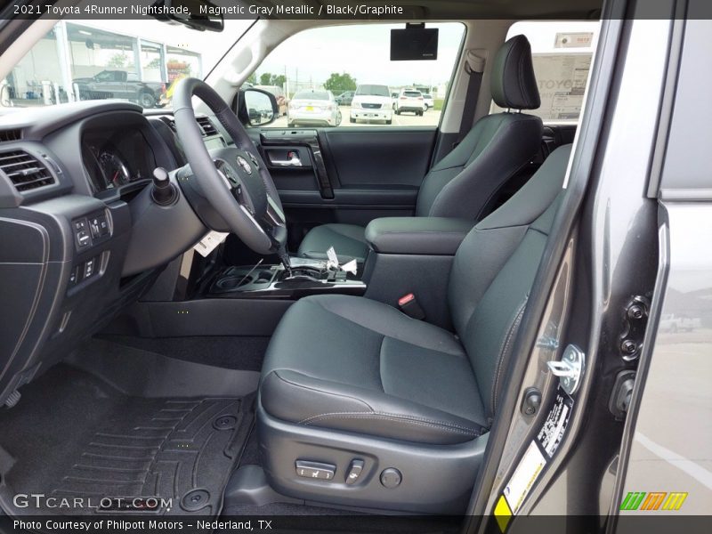 Magnetic Gray Metallic / Black/Graphite 2021 Toyota 4Runner Nightshade