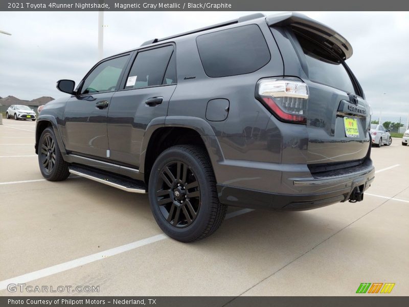Magnetic Gray Metallic / Black/Graphite 2021 Toyota 4Runner Nightshade