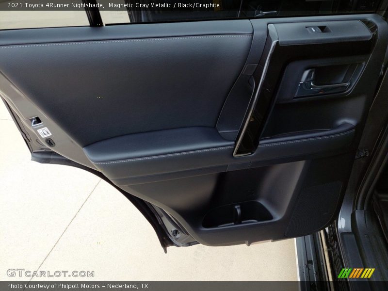 Magnetic Gray Metallic / Black/Graphite 2021 Toyota 4Runner Nightshade